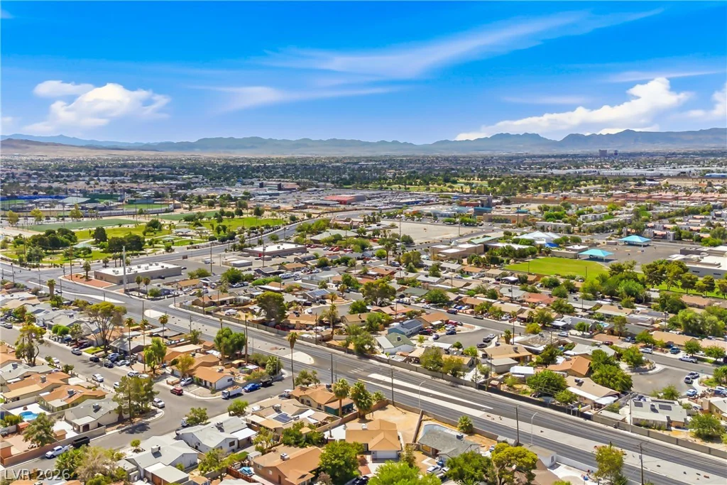 904 Vaughn St., Las Vegas, NV 89101