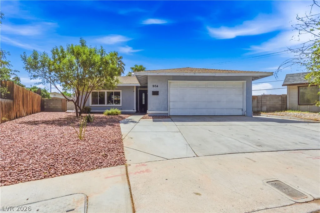904 Vaughn St., Las Vegas, NV 89101