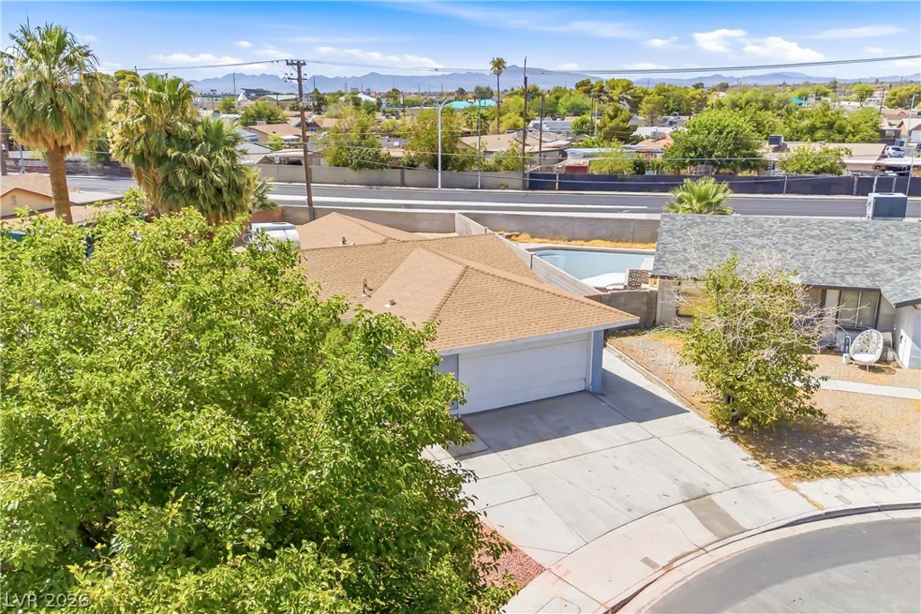 904 Vaughn St., Las Vegas, NV 89101