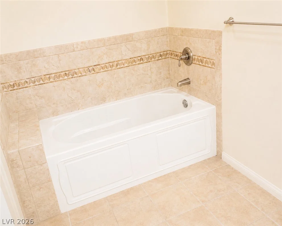 2455 Serene, Las Vegas, NV 89123