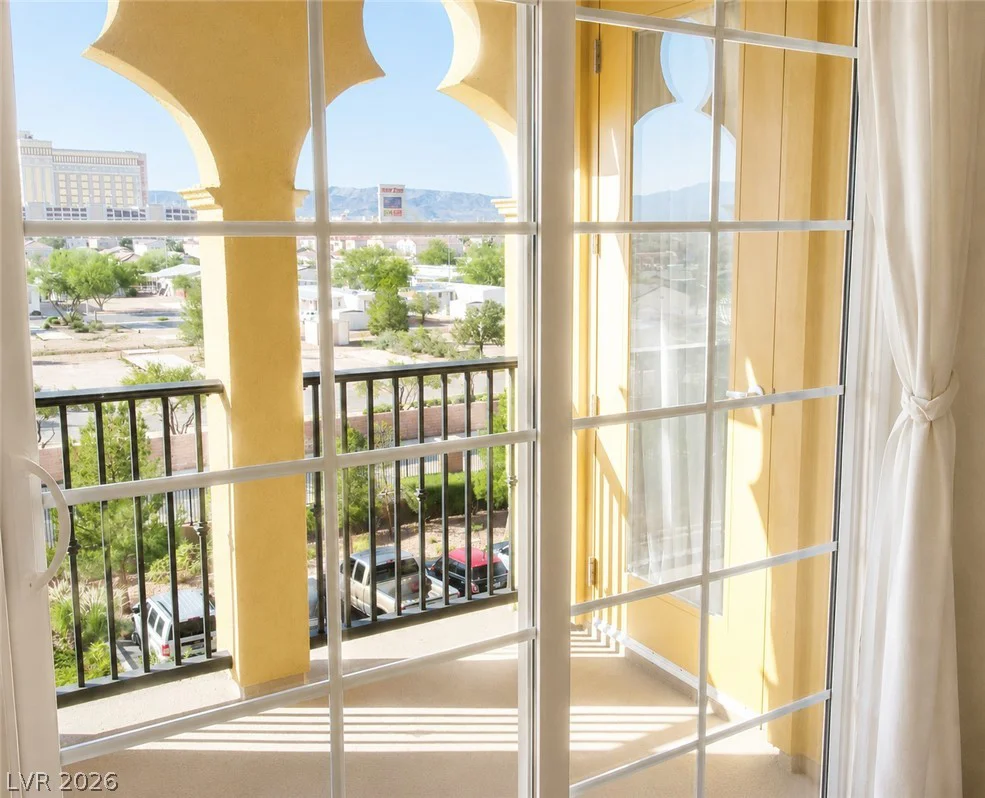 2455 Serene, Las Vegas, NV 89123