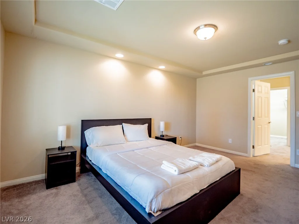 8104 Russell Creek, Las Vegas, NV 89139