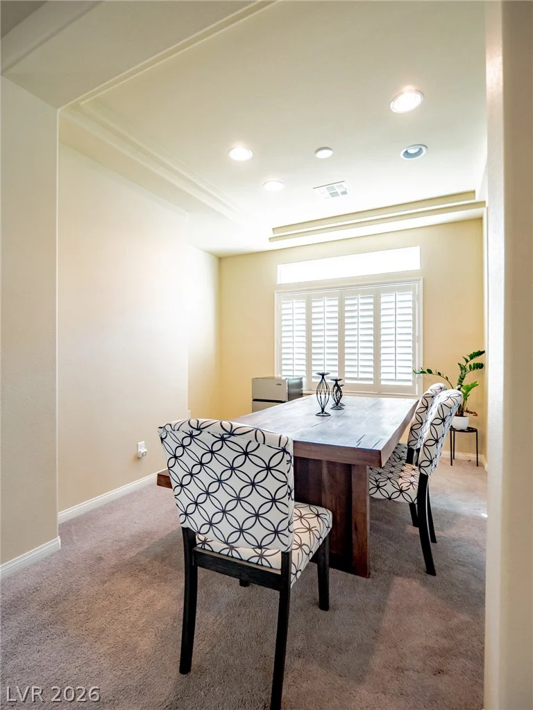 8104 Russell Creek, Las Vegas, NV 89139