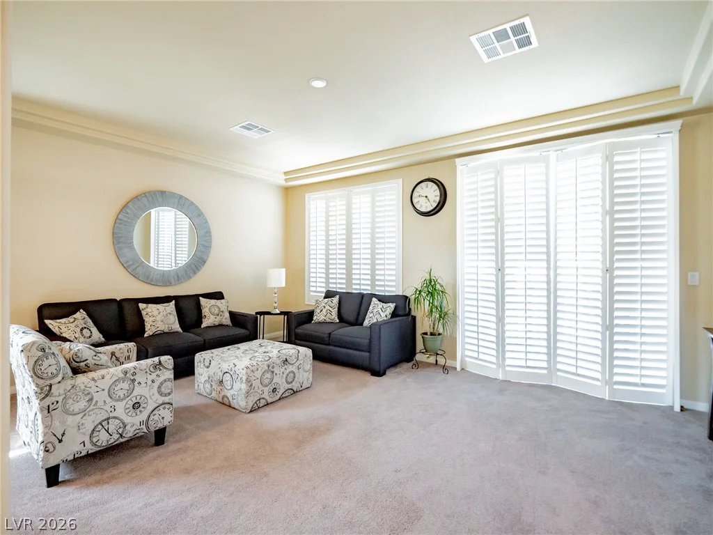 8104 Russell Creek, Las Vegas, NV 89139