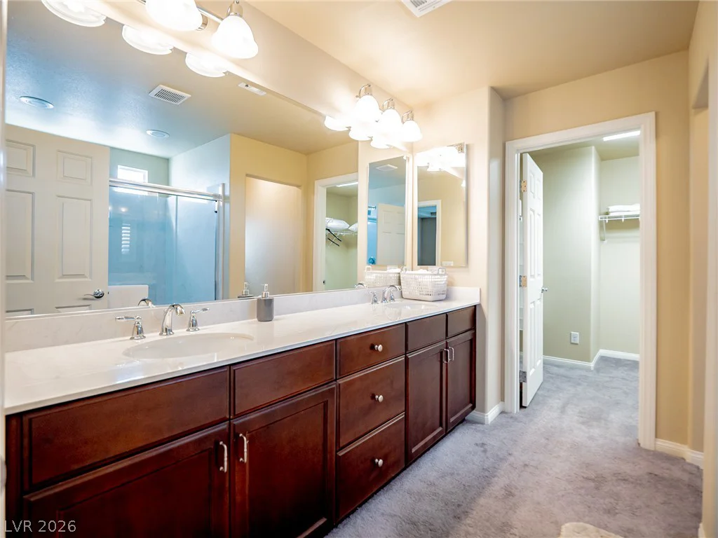 8104 Russell Creek, Las Vegas, NV 89139