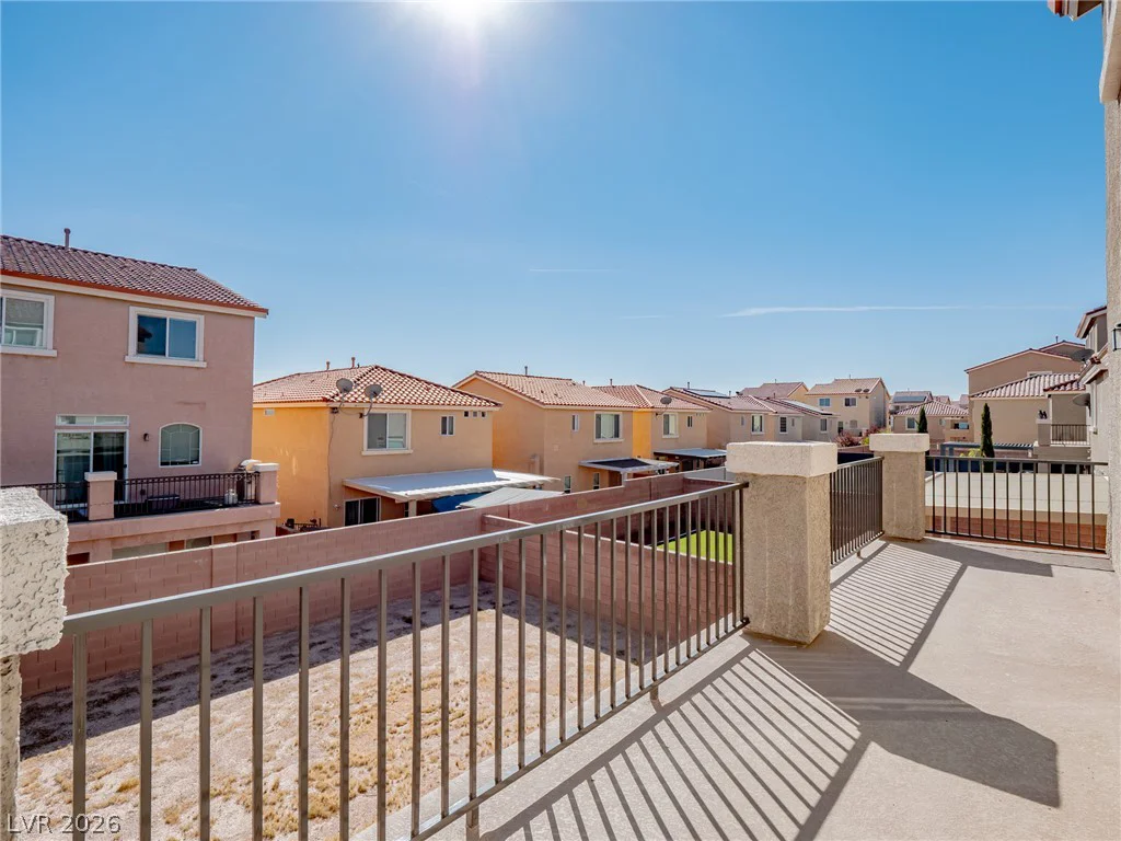 8104 Russell Creek, Las Vegas, NV 89139