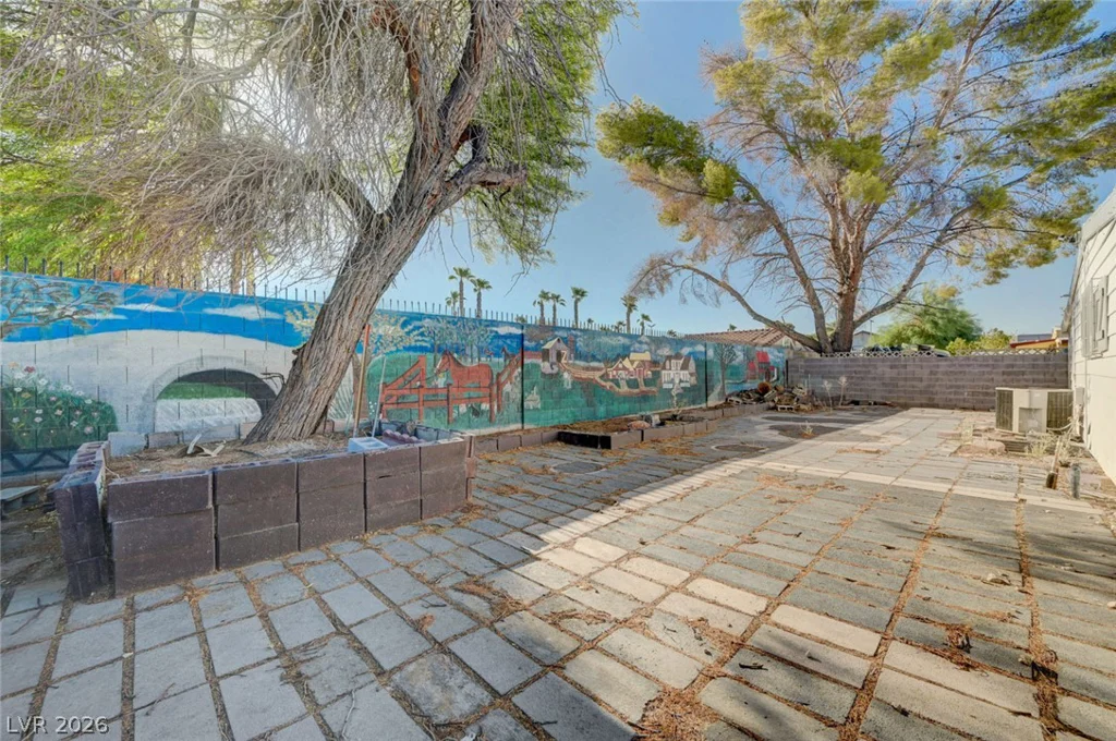 293 Sir William, Las Vegas, NV 89110