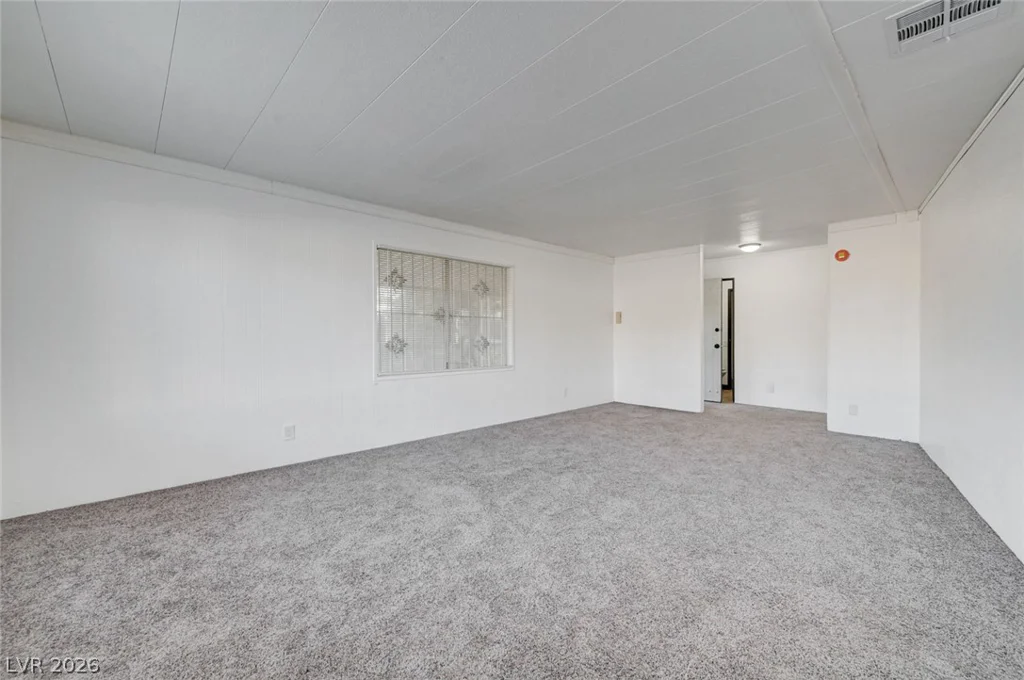 293 Sir William, Las Vegas, NV 89110