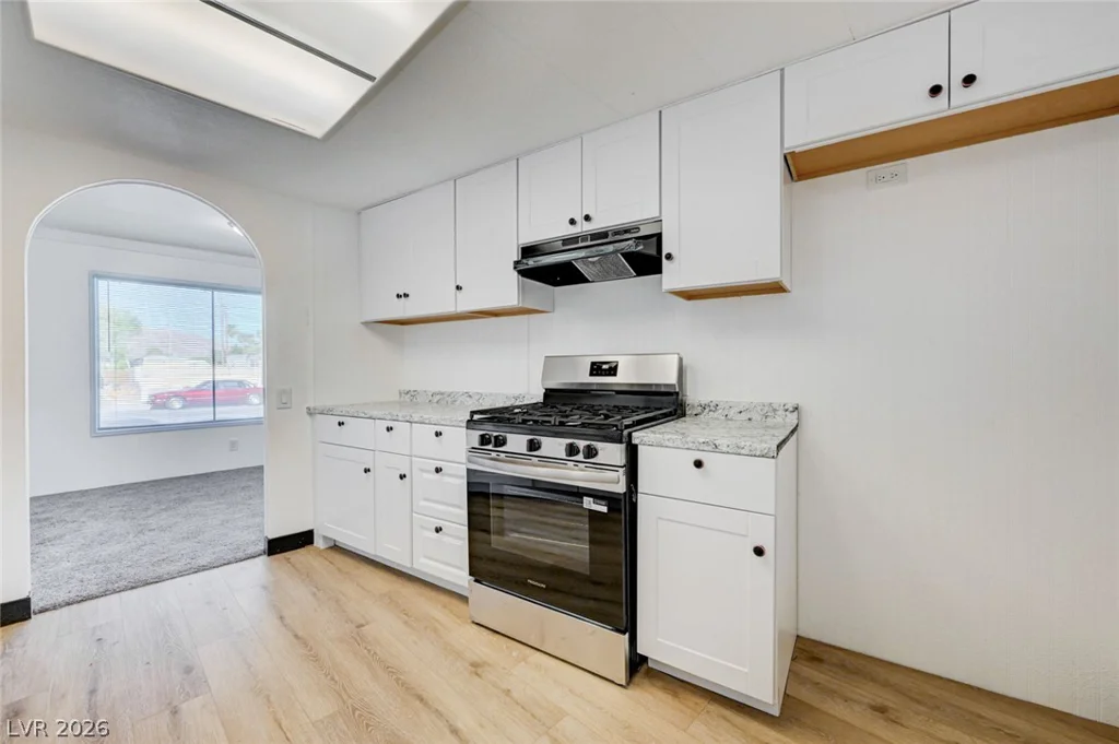 293 Sir William, Las Vegas, NV 89110