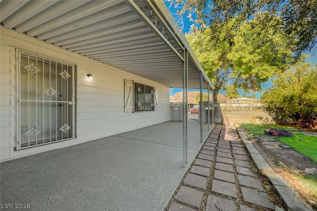293 Sir William, Las Vegas, NV 89110
