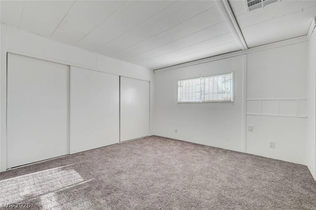 293 Sir William, Las Vegas, NV 89110