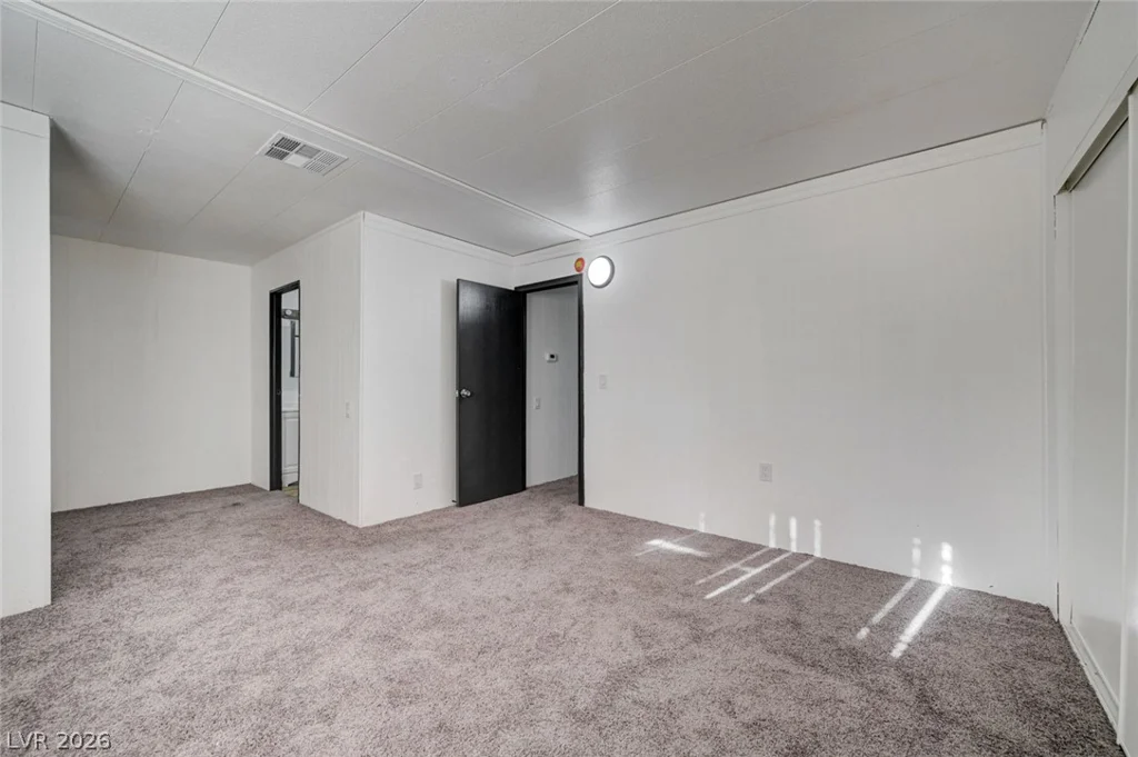 293 Sir William, Las Vegas, NV 89110