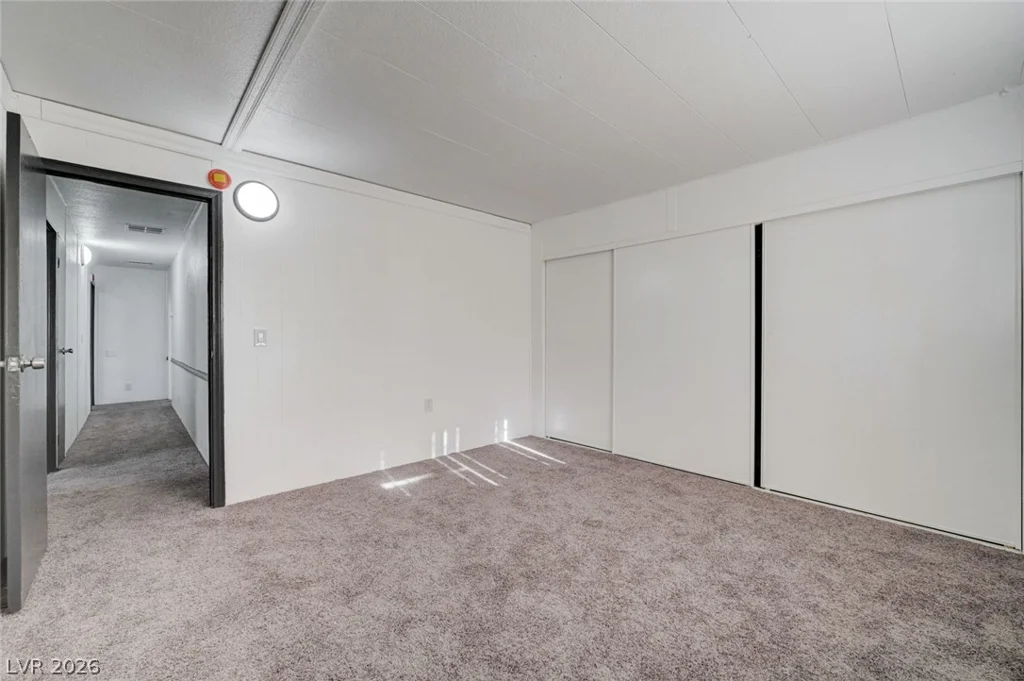 293 Sir William, Las Vegas, NV 89110