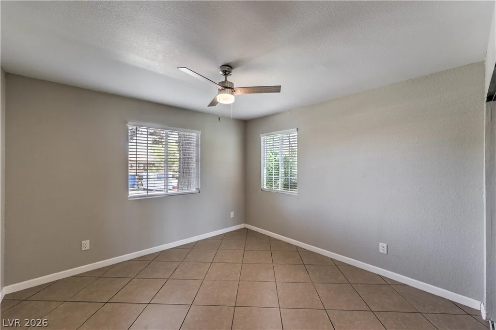221 Mission Catalina, Las Vegas, NV 89107