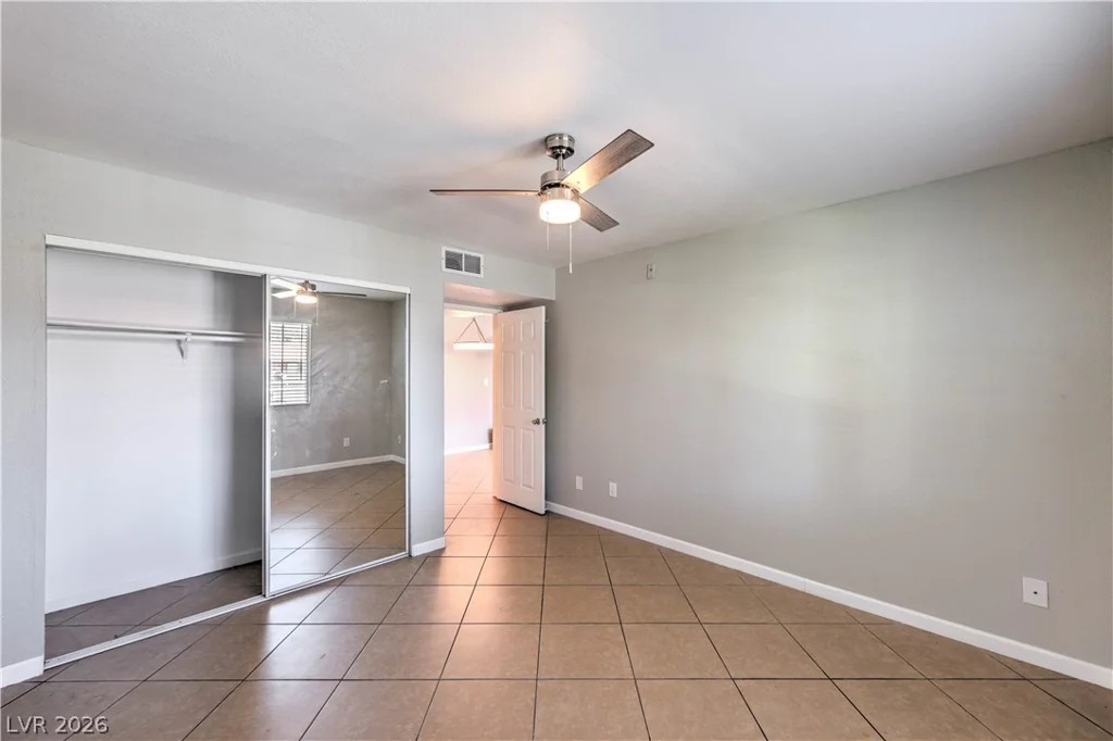 221 Mission Catalina, Las Vegas, NV 89107