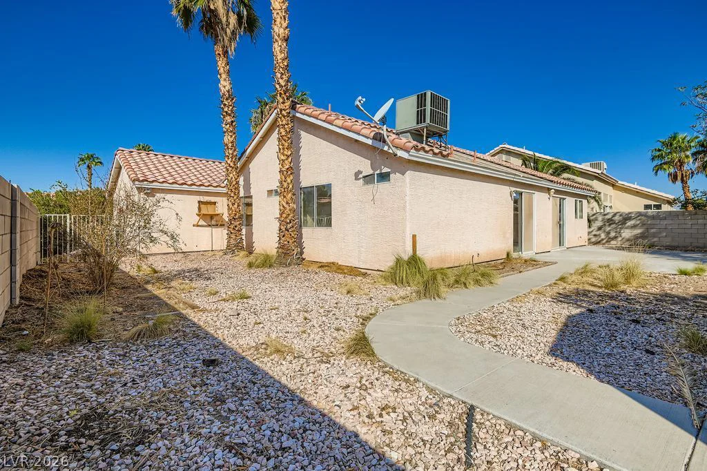 4714 Carmar, Las Vegas, NV 89122