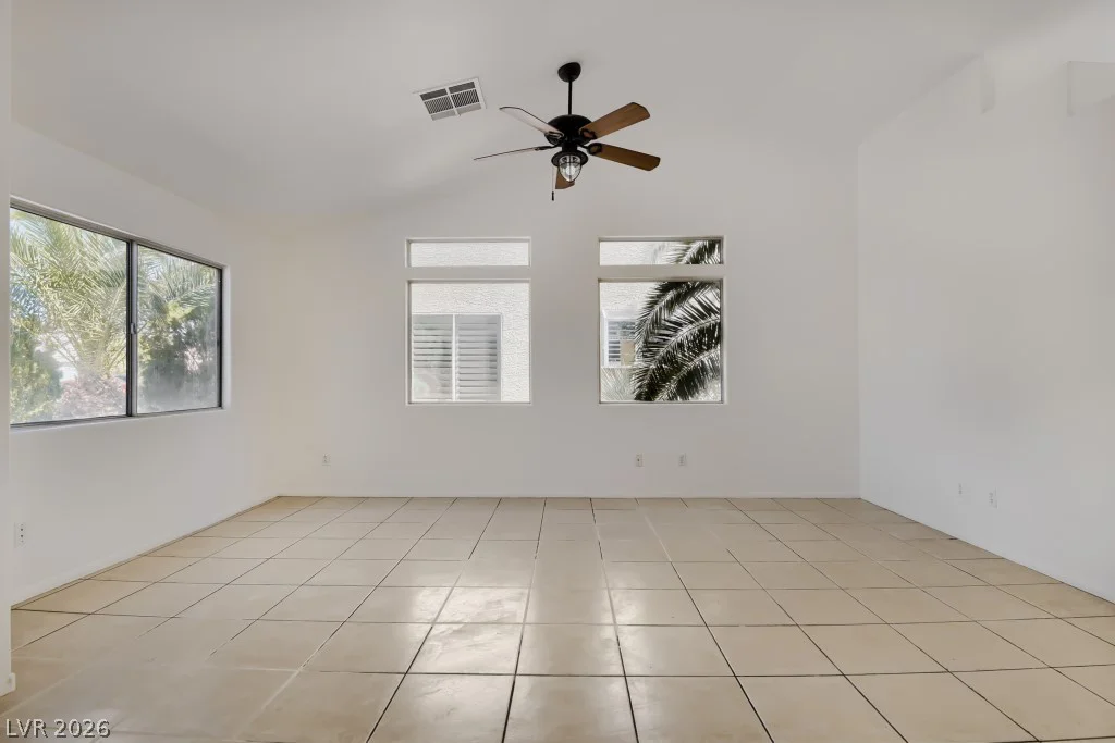4714 Carmar, Las Vegas, NV 89122