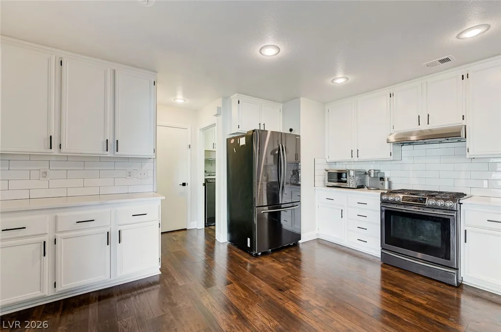 1131 Spooner, Henderson, NV 89014
