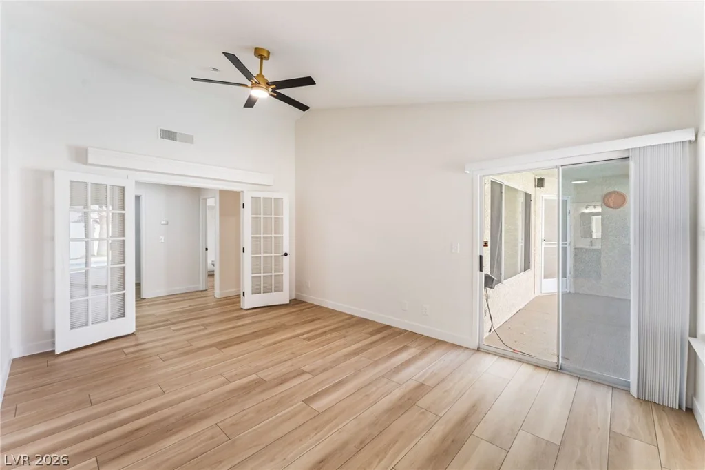 4921 Country Breeze Ct, North Las Vegas, NV 89031