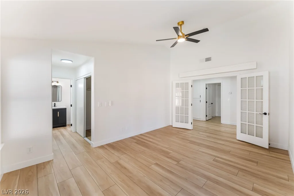 4921 Country Breeze Ct, North Las Vegas, NV 89031