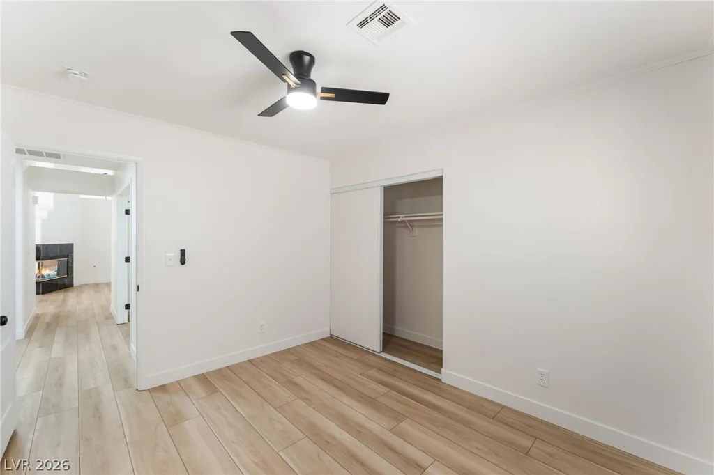 4921 Country Breeze Ct, North Las Vegas, NV 89031