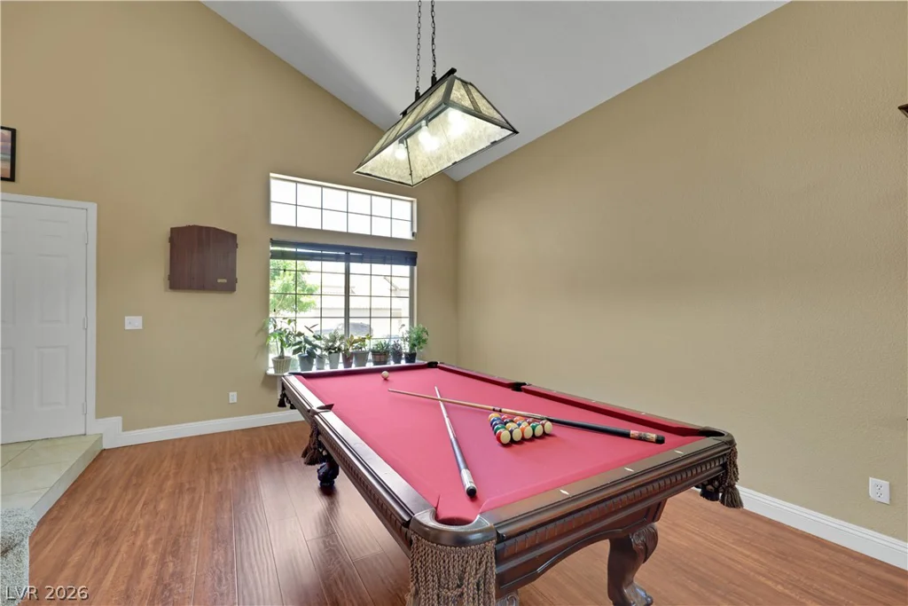 9229 Valador, Las Vegas, NV 89129