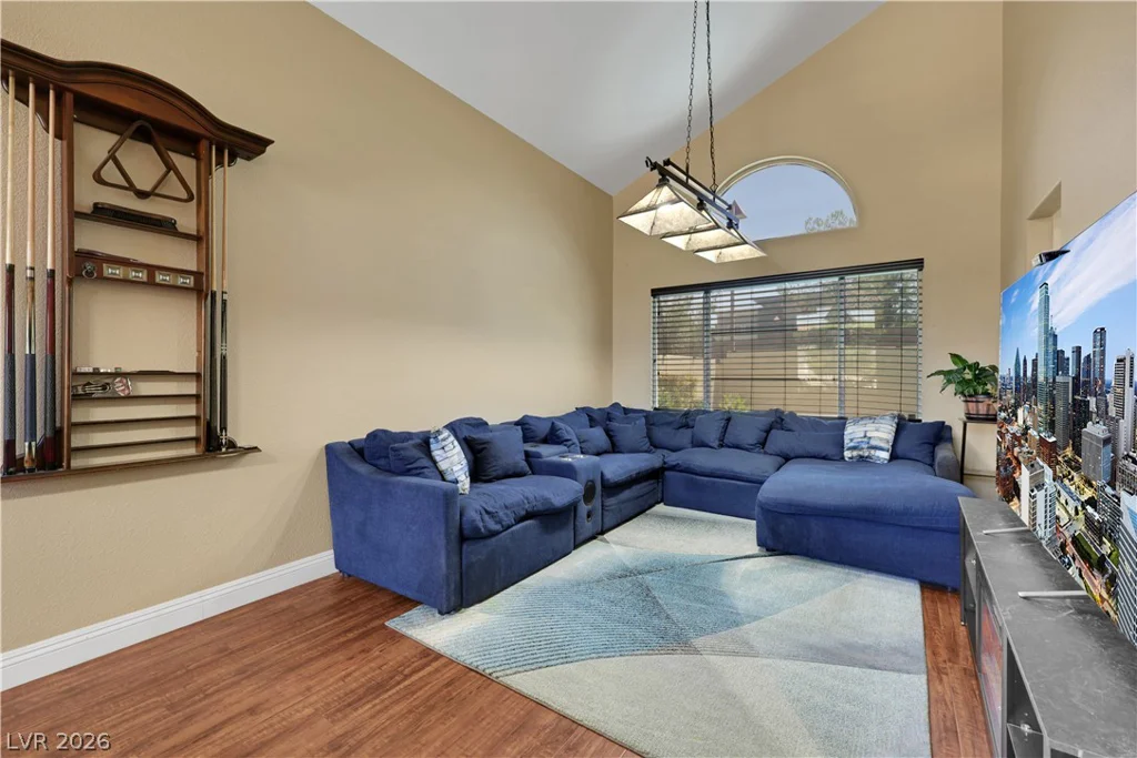 9229 Valador, Las Vegas, NV 89129