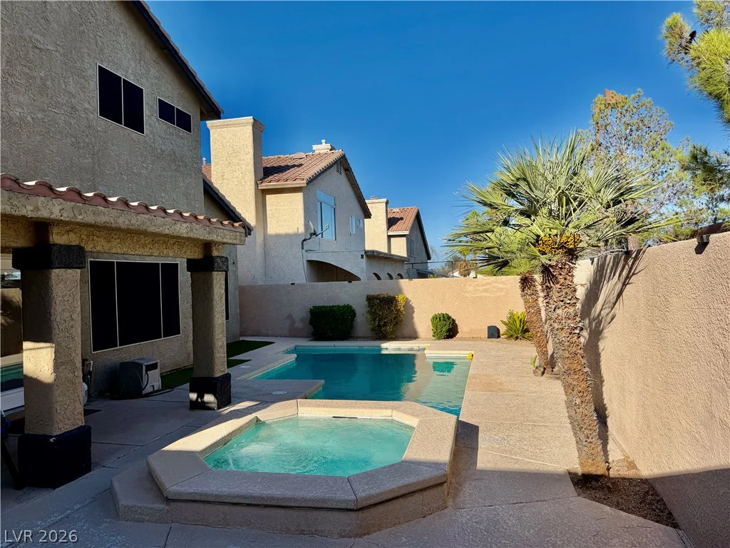 9229 Valador, Las Vegas, NV 89129