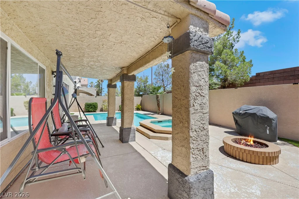 9229 Valador, Las Vegas, NV 89129