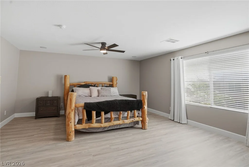 11152 Campsie Fells, Las Vegas, NV 89141