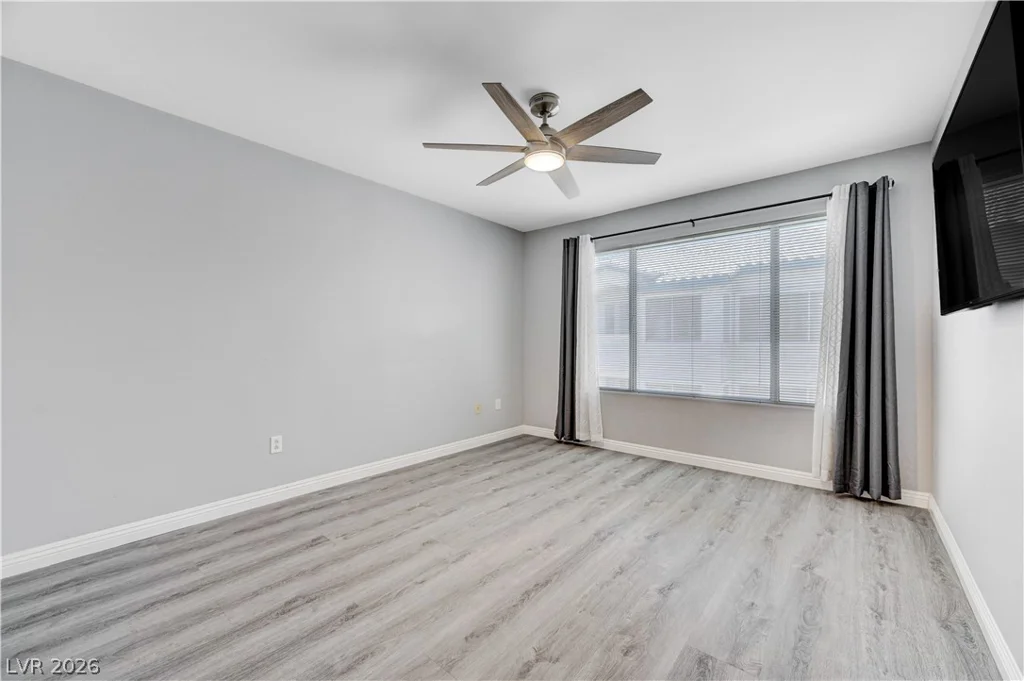 3425 RUSSELL, Las Vegas, NV 89120