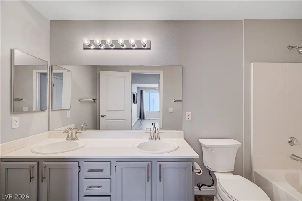 3425 RUSSELL, Las Vegas, NV 89120