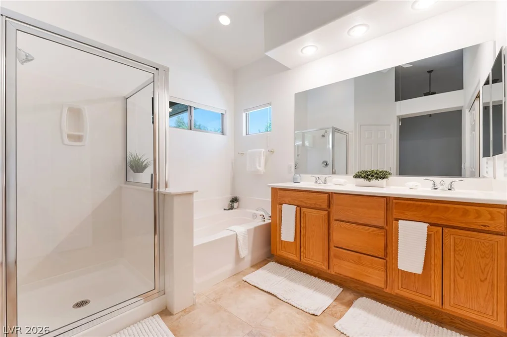 8096 Chestnut Glen, Las Vegas, NV 89131