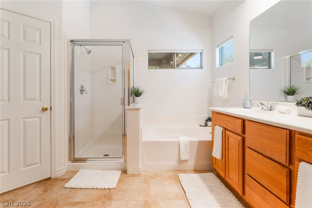 8096 Chestnut Glen, Las Vegas, NV 89131