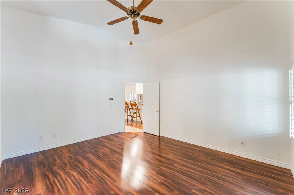 8096 Chestnut Glen, Las Vegas, NV 89131