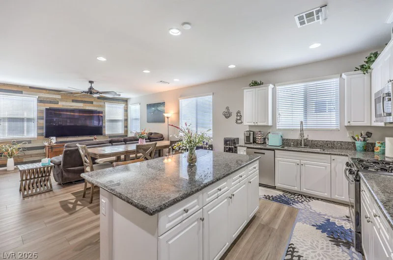 7771 Minas Ridge, Las Vegas, NV 89178