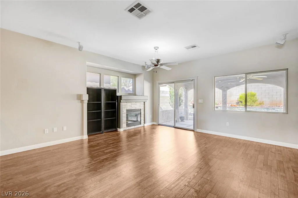 2777 Gallant Hills, Las Vegas, NV 89135