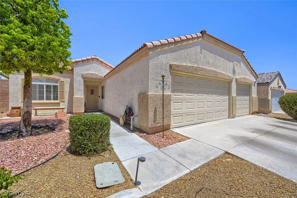 3830 El Campo Grande, North Las Vegas, NV 89031