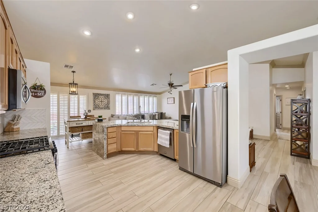 3830 El Campo Grande, North Las Vegas, NV 89031