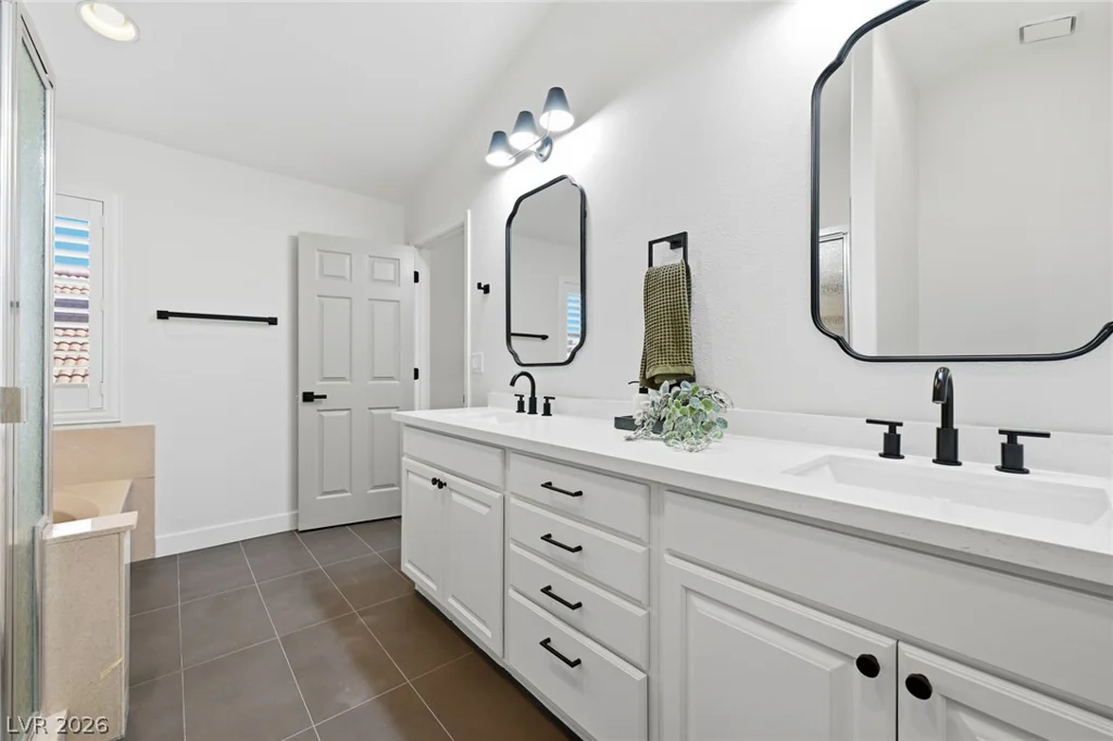 17 Golf View, Henderson, NV 89074