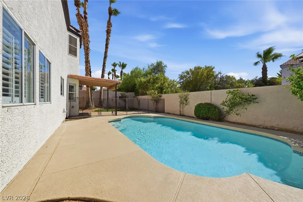 17 Golf View, Henderson, NV 89074