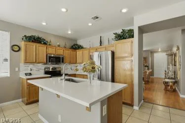 8472 Indigo Harbor, Las Vegas, NV 89117