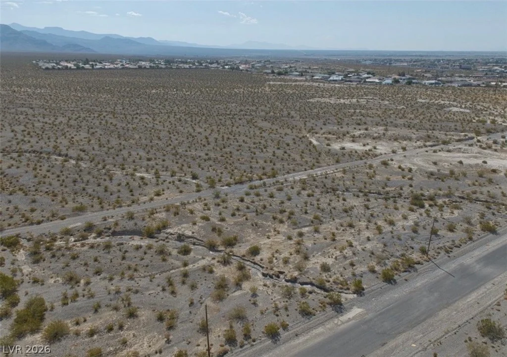 1761 Omaha, Pahrump, NV 89048