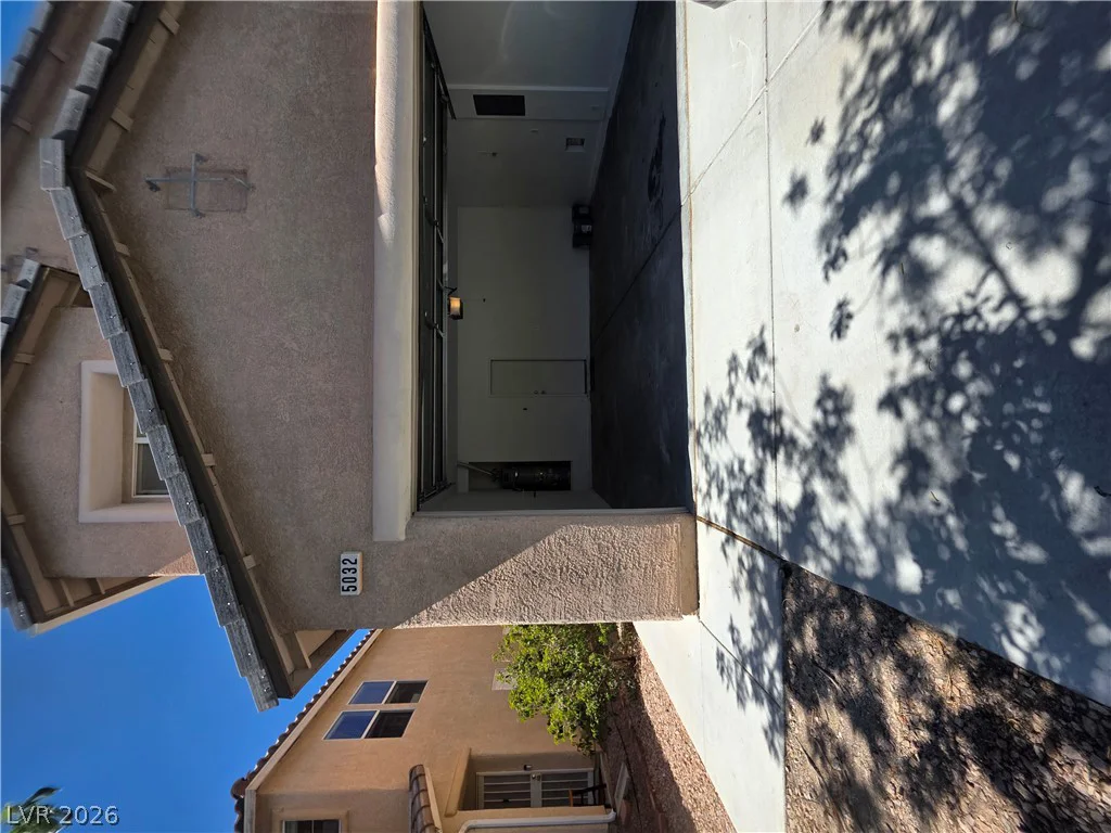 5032 Whistling Acres, Las Vegas, NV 89131