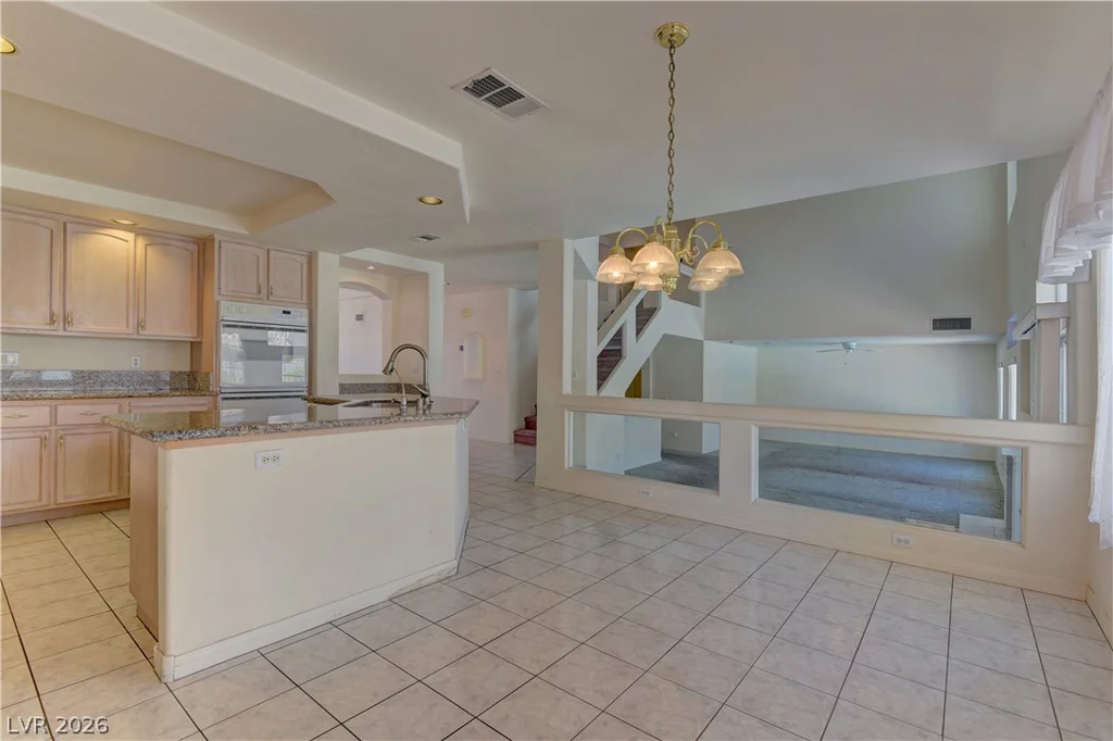 11 Old Lake, Henderson, NV 89074