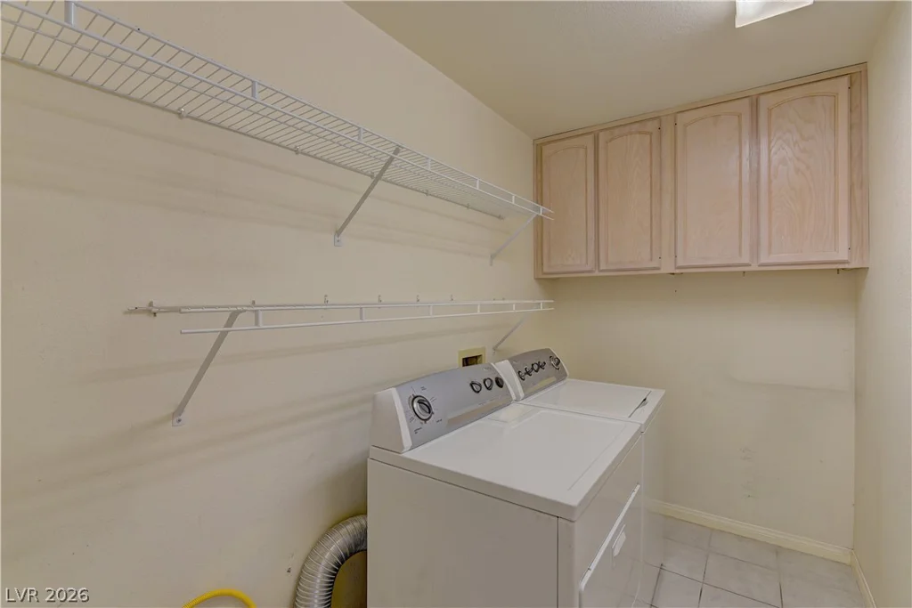 11 Old Lake, Henderson, NV 89074