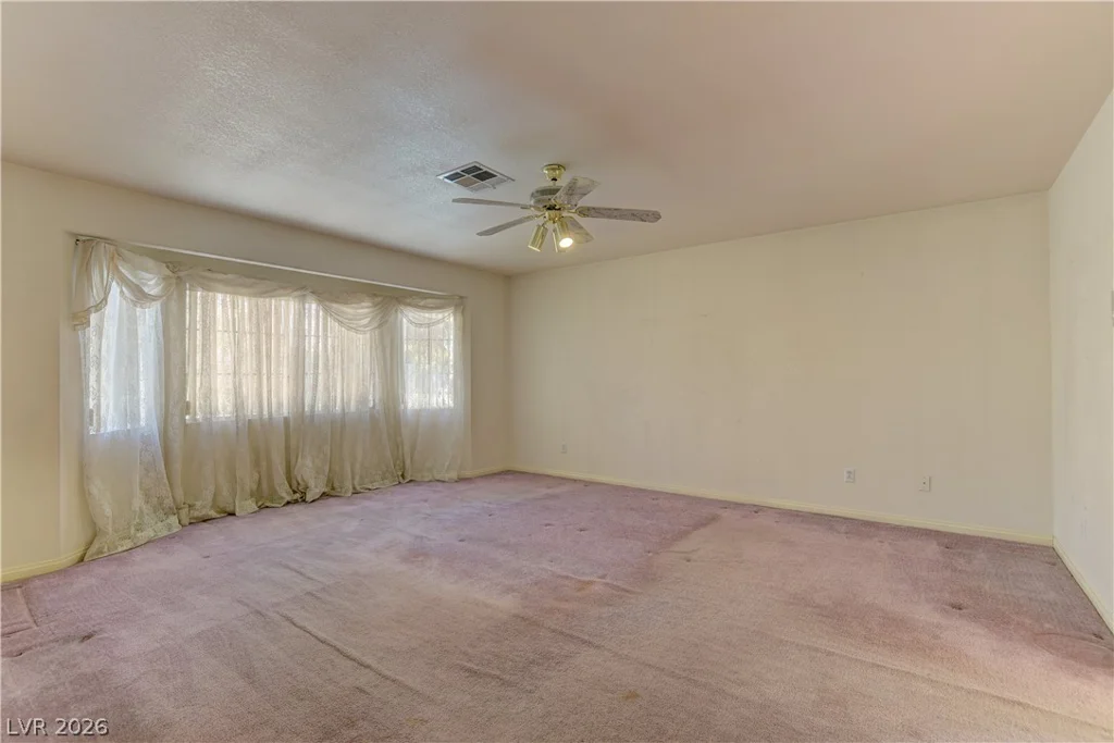 11 Old Lake, Henderson, NV 89074
