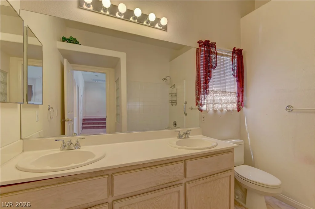 11 Old Lake, Henderson, NV 89074