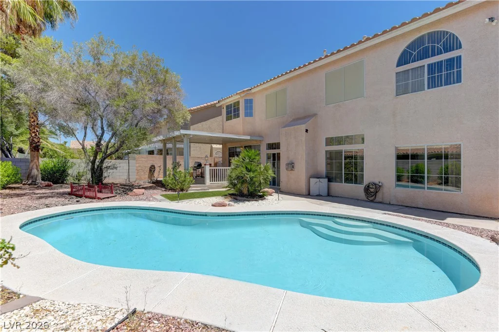 11 Old Lake, Henderson, NV 89074