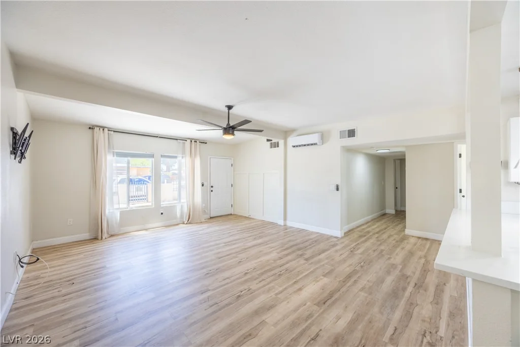 1310 Eastwood, Las Vegas, NV 89104